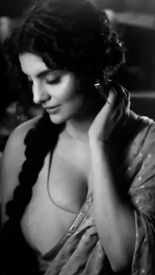 Anveshi Jain - anveshi-jain-sexy-9.webp